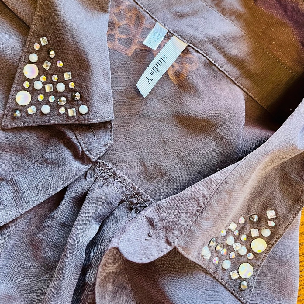 Studio Y Rhinestone Collared Blouse Size L - Picture 3 of 6